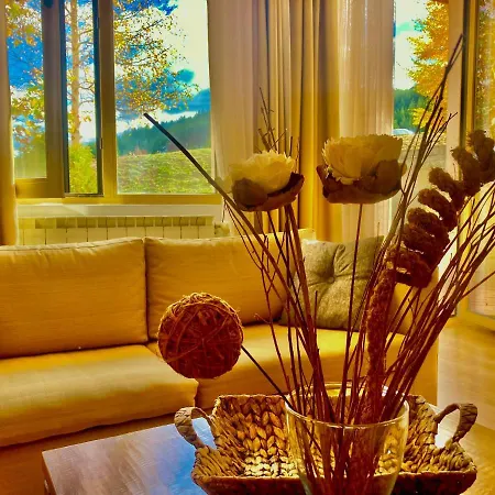 St. John Hill 公寓 班斯科