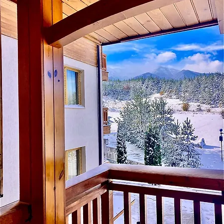 St. John Hill 公寓 *