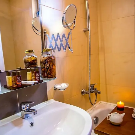 St. John Hill 公寓 *